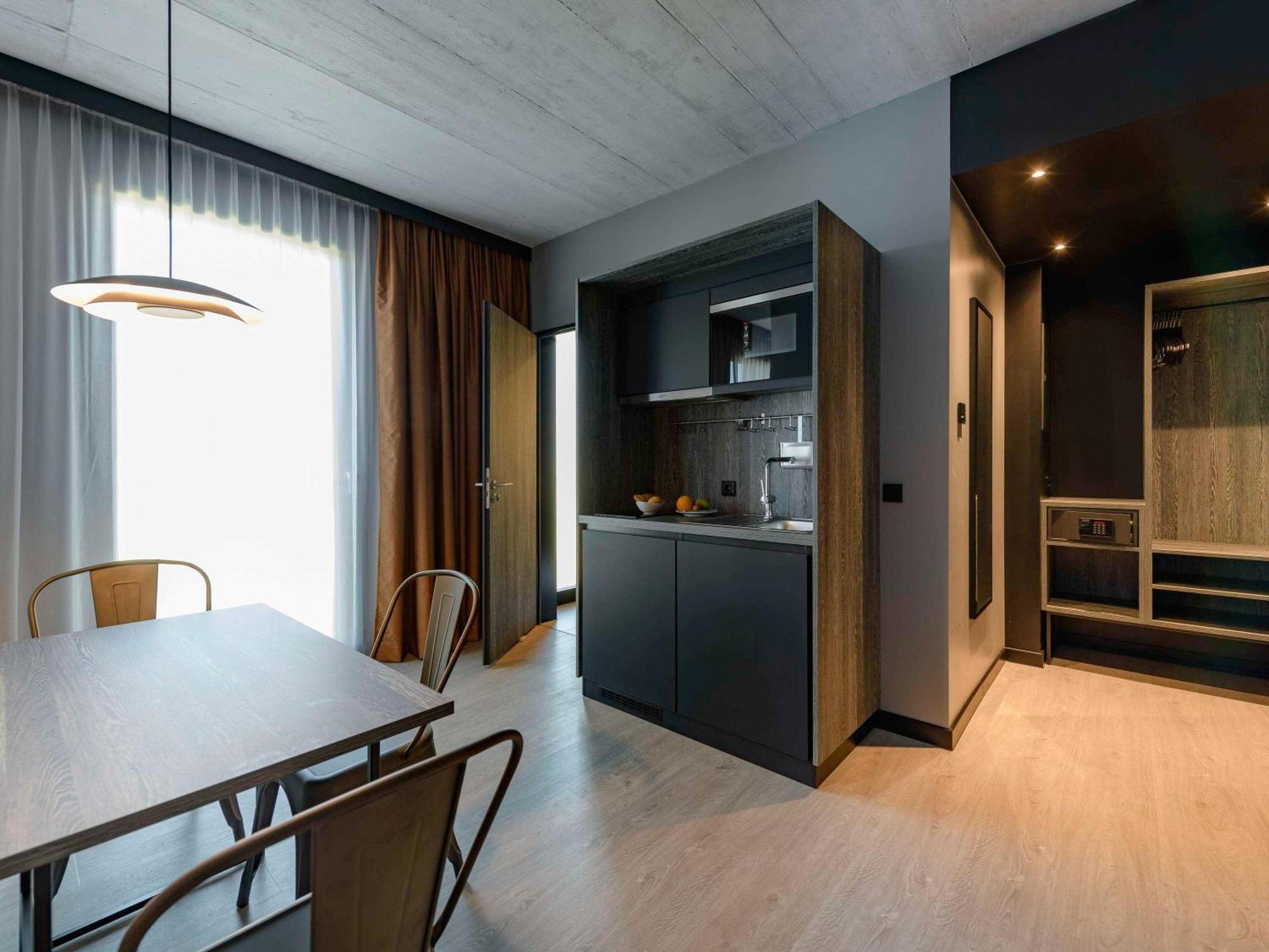 Ibis Styles Friedrichshafen Otel Dış mekan fotoğraf